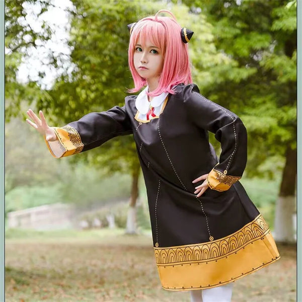 Cosplay Anya Forger outfit